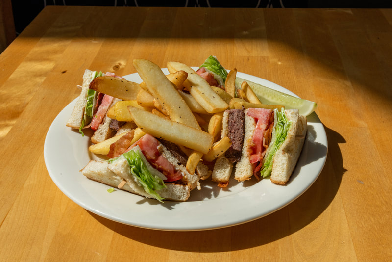 burger club sandwich from Riverside Cafe